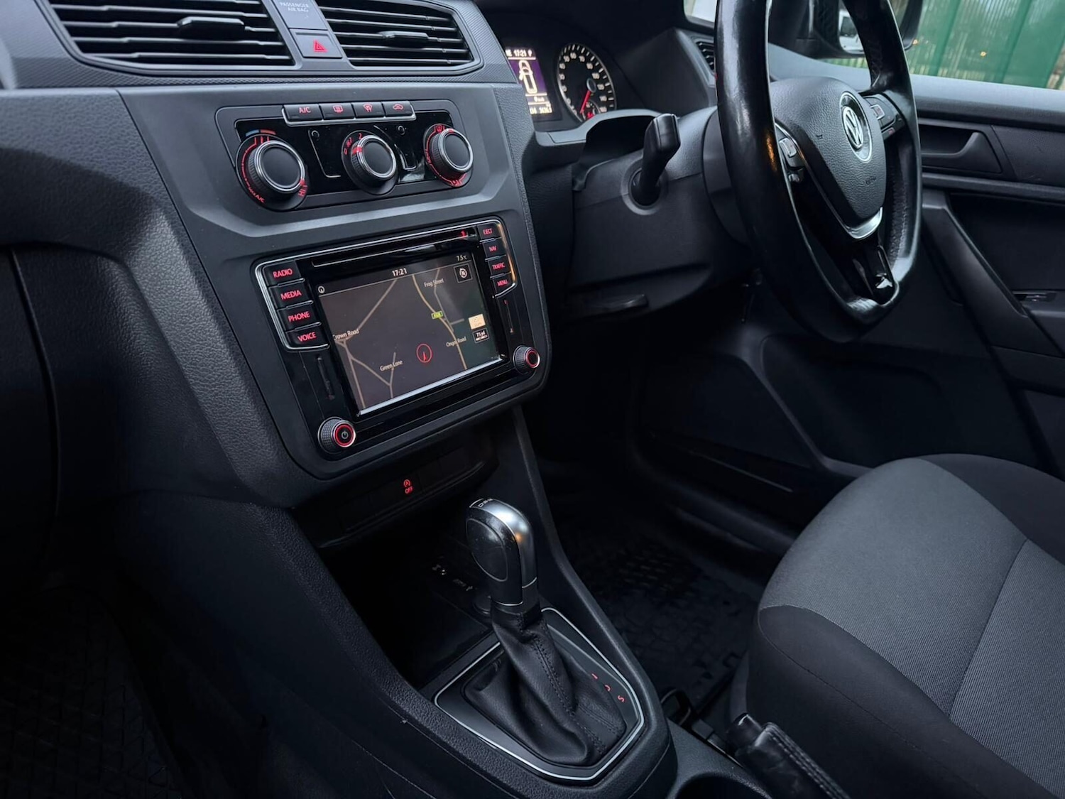 Used Volkswagen Caddy 2017 for sale - 77019035: Photo 13