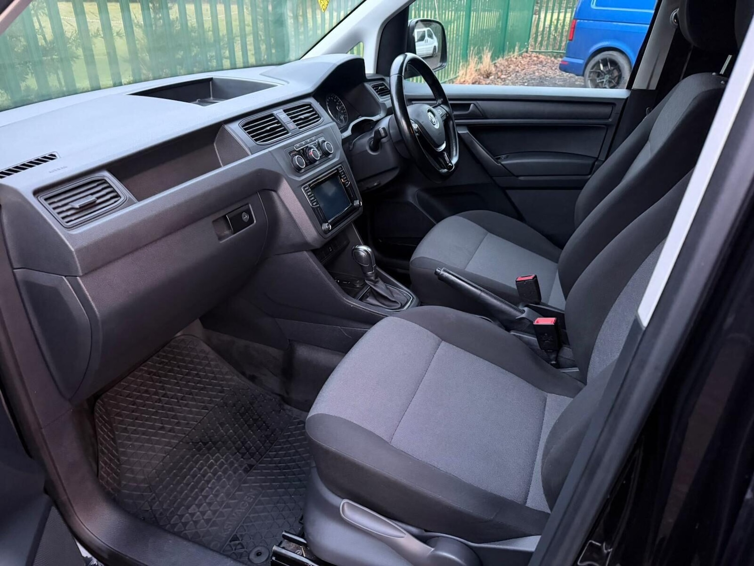 Used Volkswagen Caddy 2017 for sale - 77019035: Photo 19