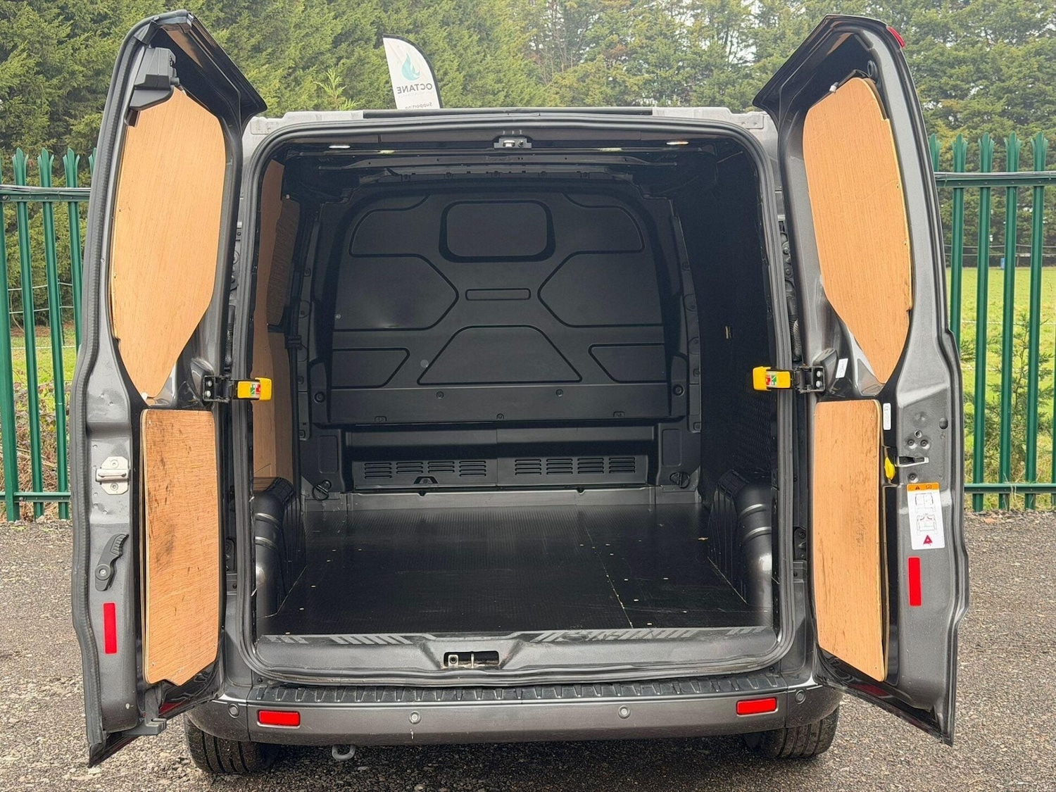 Used Ford Transit Custom 2023 for sale - 77482238: Photo 17