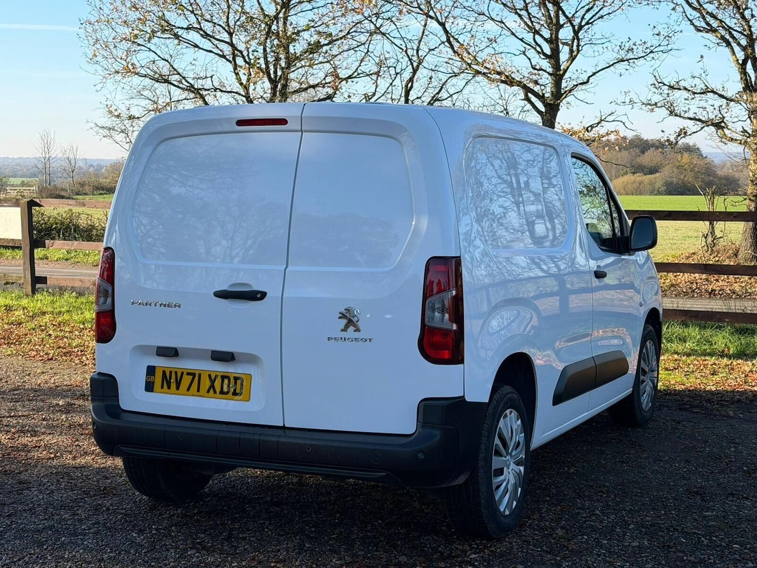 Used Peugeot Partner 2022 for sale - 76608922: Photo 19