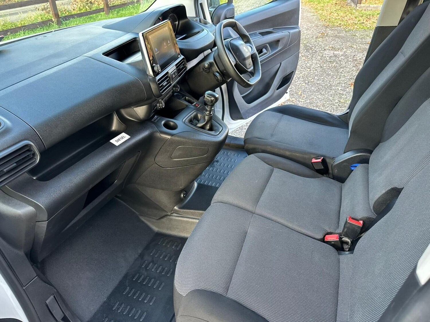 Used Peugeot Partner 2022 for sale - 76608922: Photo 26