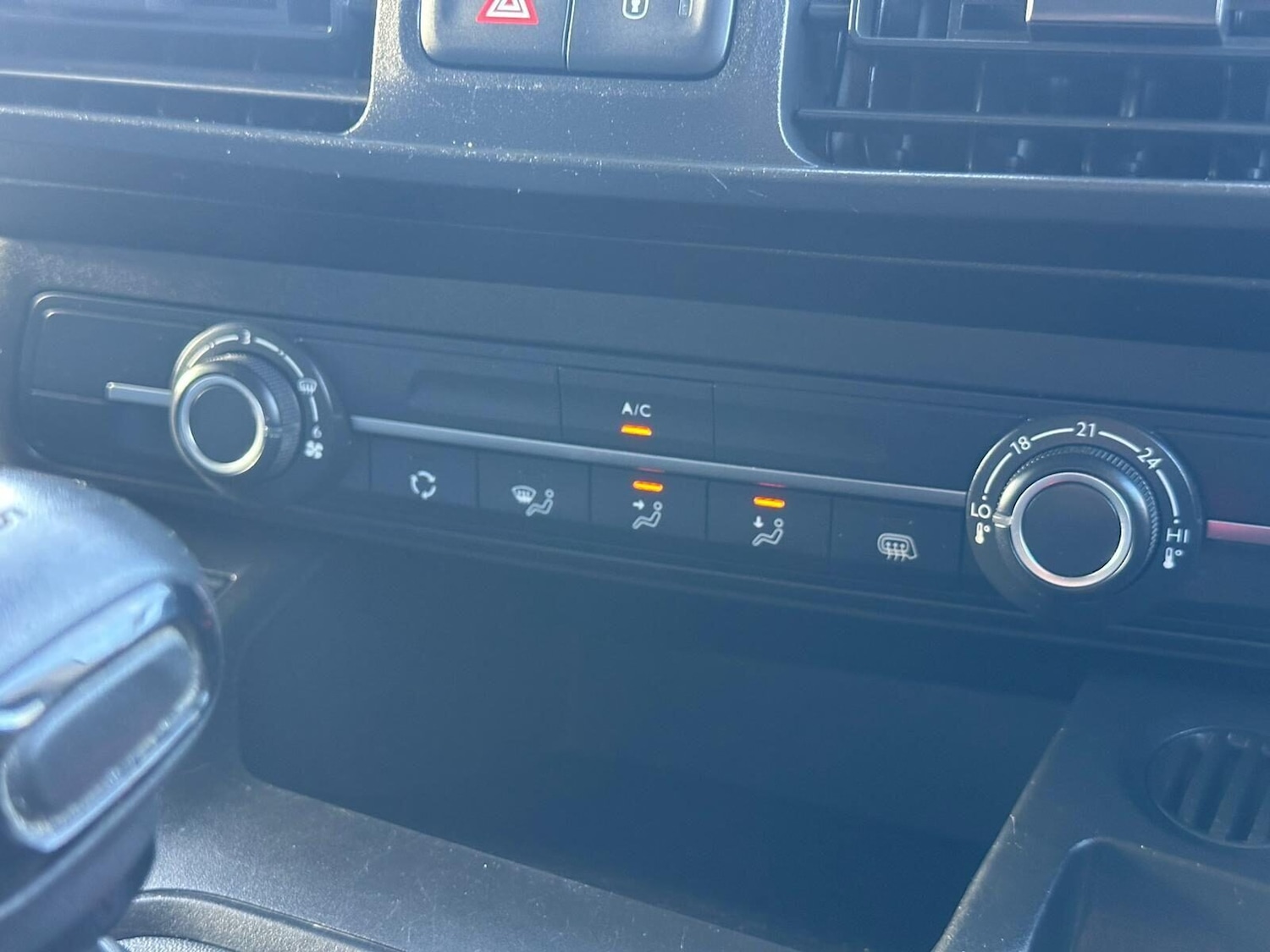 Used Peugeot Partner 2022 for sale - 76608922: Photo 32