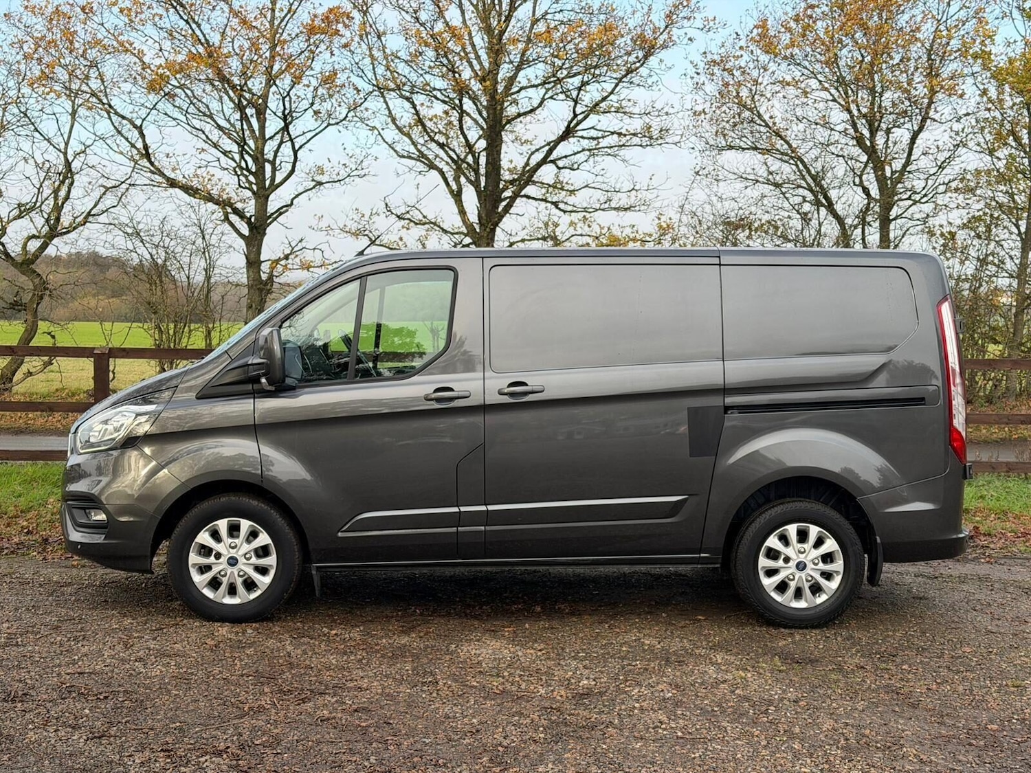 Used Ford Transit Custom 2018 for sale - 76748959: Photo 10