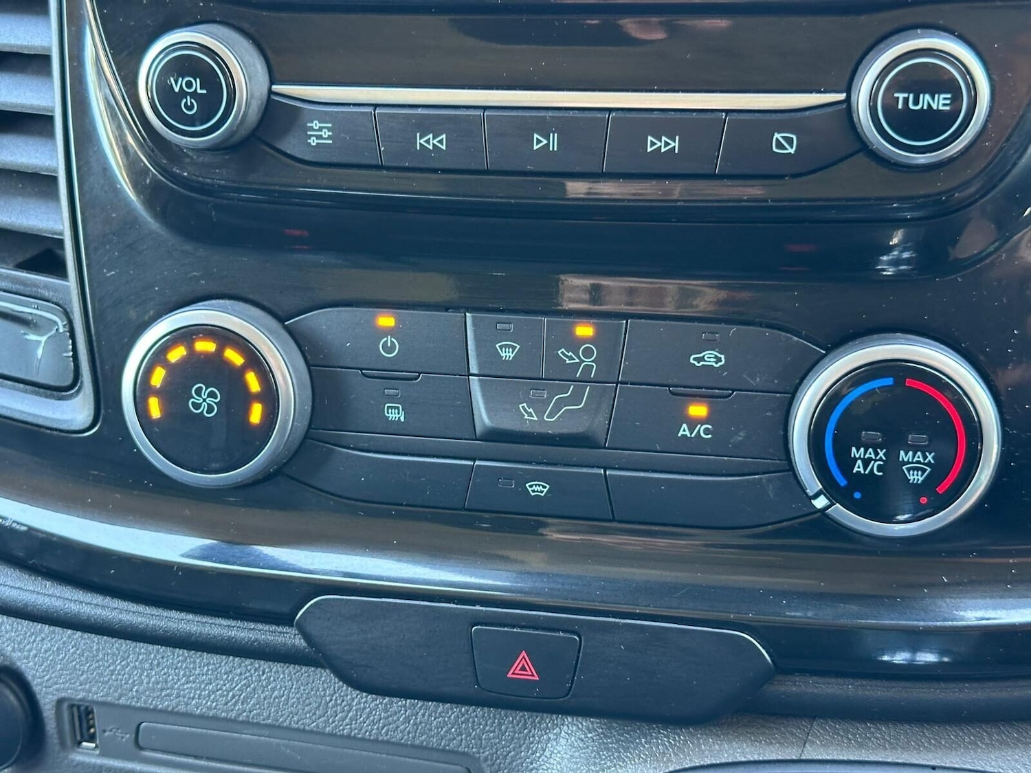 Used Ford Transit Custom 2021 for sale - 76600036: Photo 24