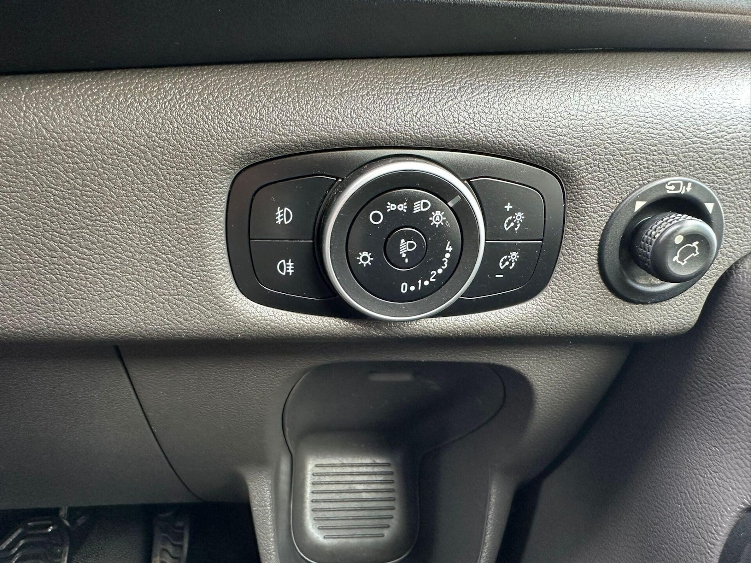 Used Ford Transit 2021 for sale - 76600037: Photo 29