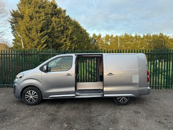Used Vauxhall Vivaro 2019 for sale - 77019033: Photo