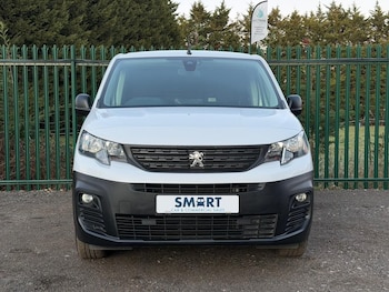 Used Peugeot Partner 2023 for sale - 77088533: Photo