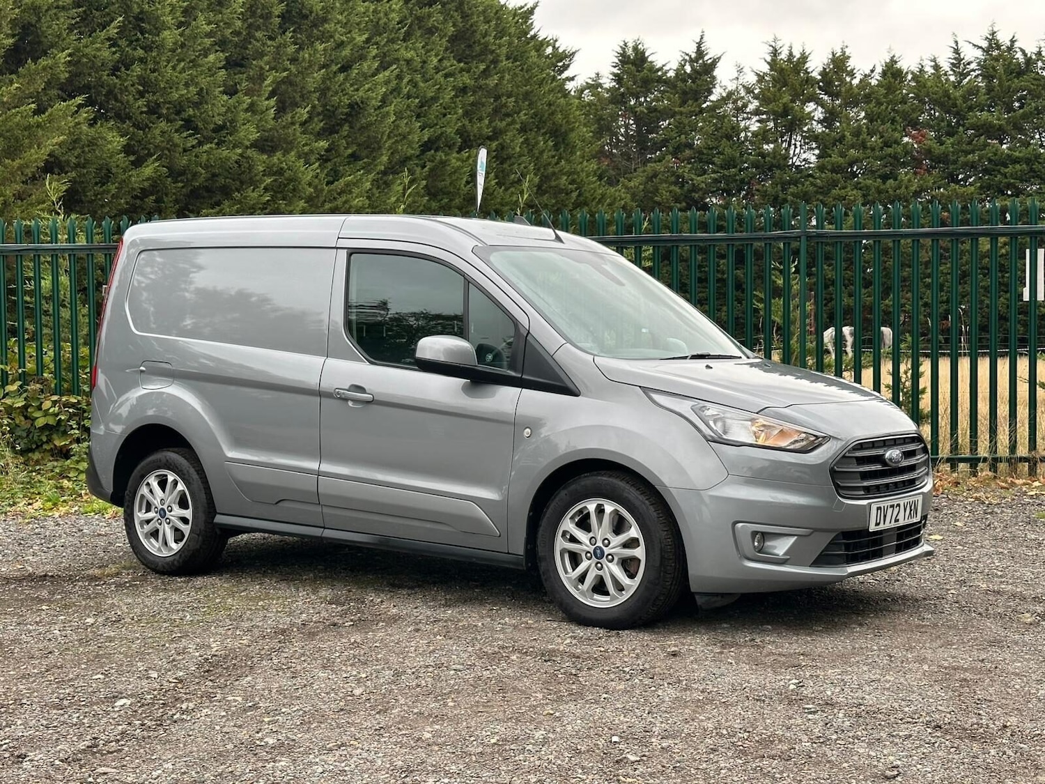 Used Ford Transit Connect 2022 for sale - 76608917: Photo 1