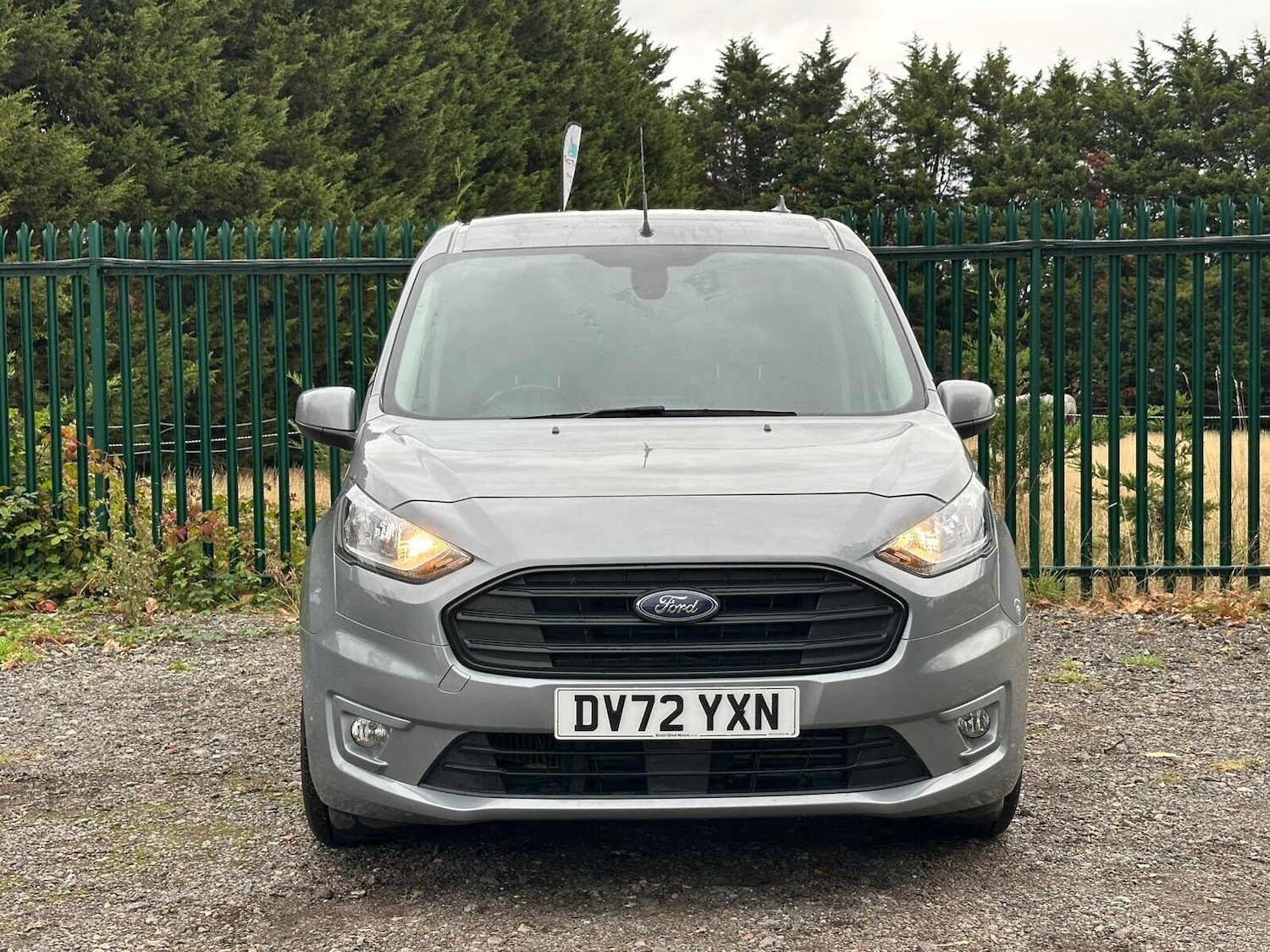 Used Ford Transit Connect 2022 for sale - 76608917: Photo 2