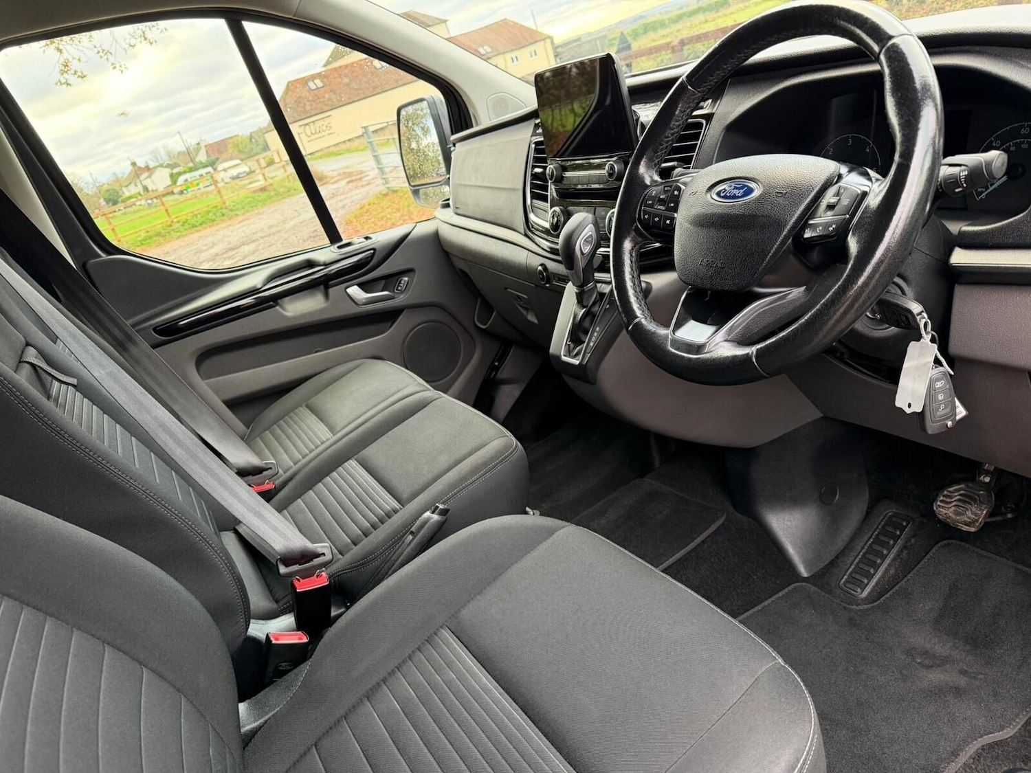 Used Ford Transit Custom 2019 for sale - 76637340: Photo 22