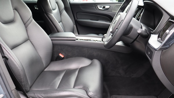 Used Volvo XC60 2023 for sale - 75647182: Photo 10