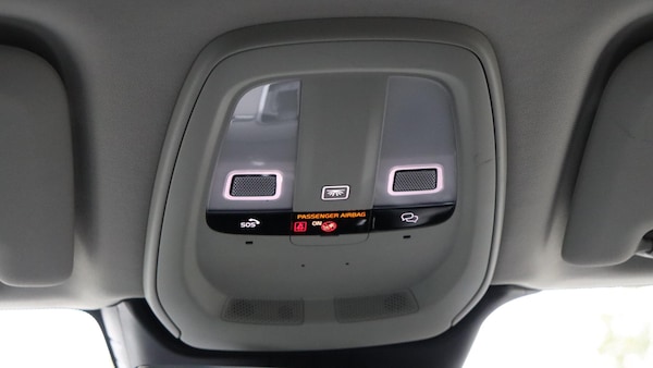 Used Volvo XC60 2023 for sale - 75647182: Photo 28