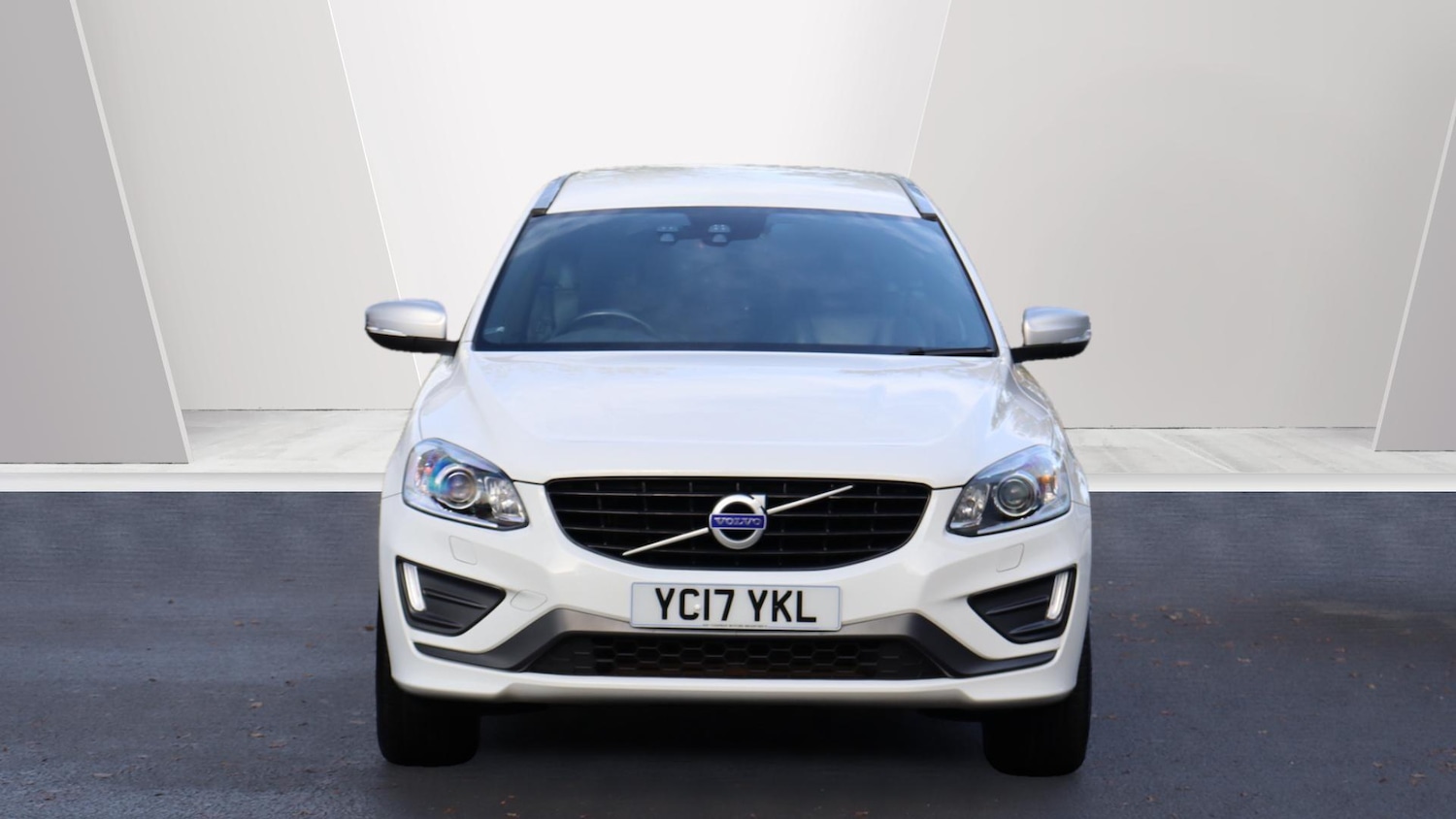 Used Volvo XC60 2017 for sale - 76337102: Photo 8