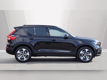 Used Volvo XC40 2025 for sale - 75351975: Photo