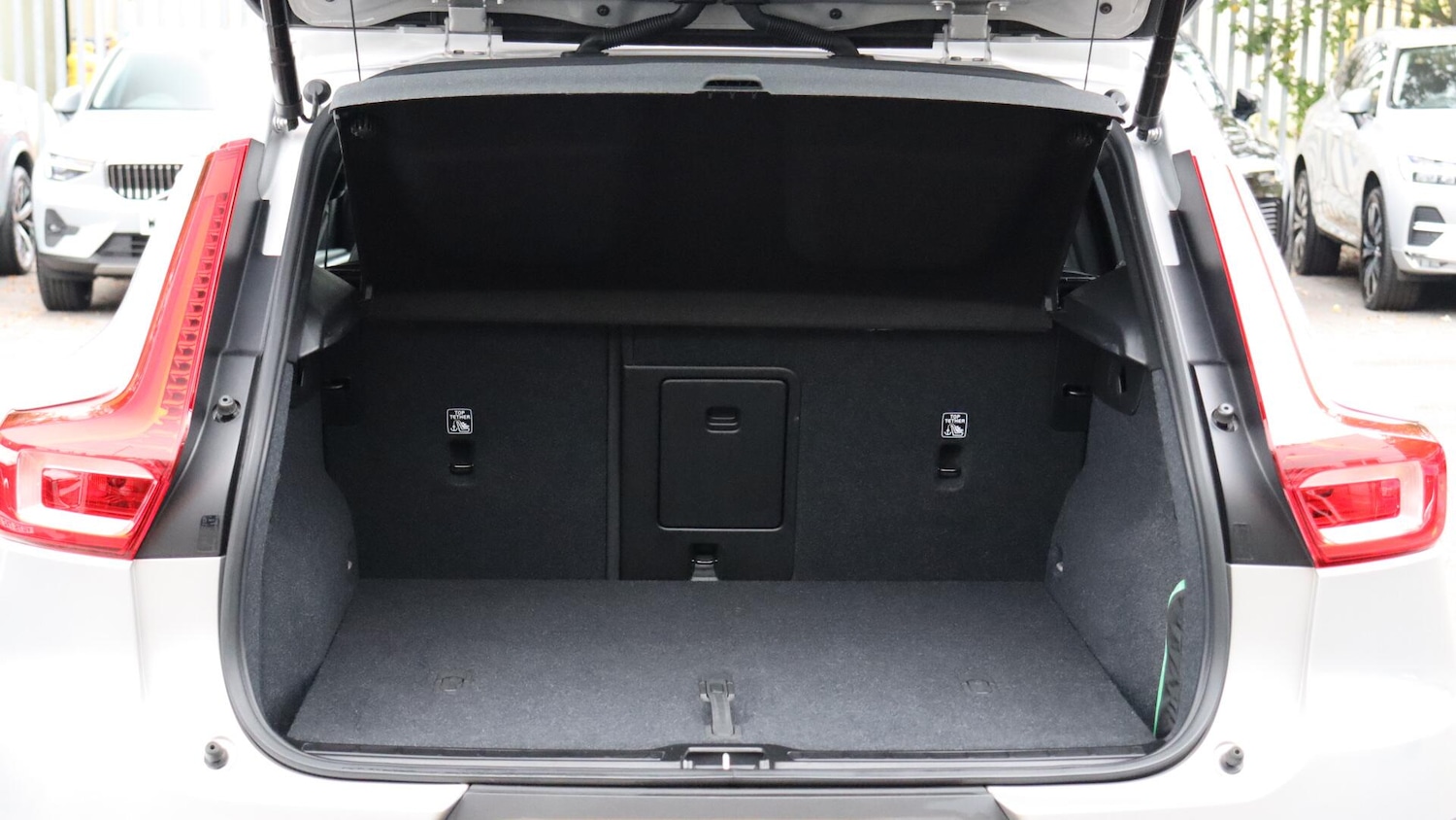 Used Volvo XC40 2022 for sale - 76326507: Photo 13
