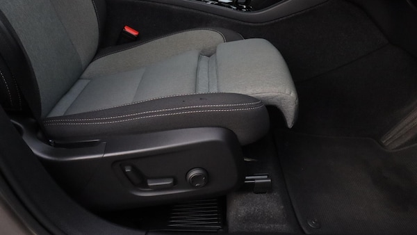 Used Volvo XC40 2023 for sale - 75789600: Photo 30