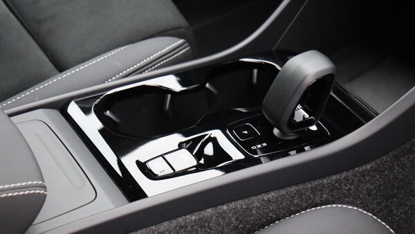 Used Volvo XC40 2025 for sale - 76201410: Photo 26