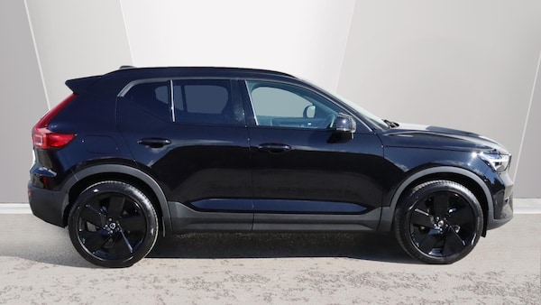 Used Volvo XC40 2025 for sale - 76201410: Photo 3