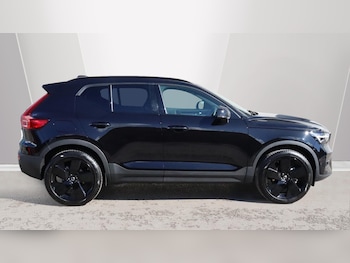 Used Volvo XC40 2025 for sale - 76201410: Photo