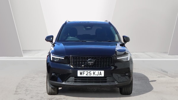 Used Volvo XC40 2025 for sale - 76201410: Photo 8