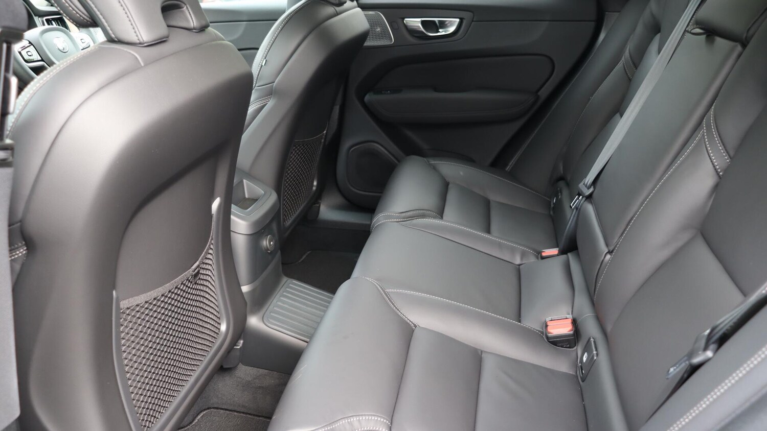 Used Volvo XC60 2025 for sale - 76012333: Photo 33