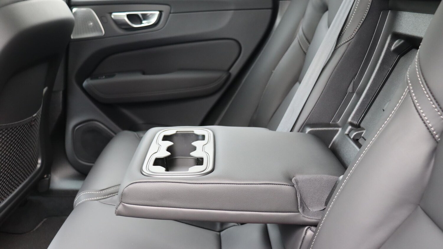 Used Volvo XC60 2025 for sale - 76012333: Photo 34