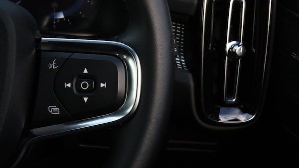 Used Volvo XC40 2025 for sale - 76251232: Photo 22