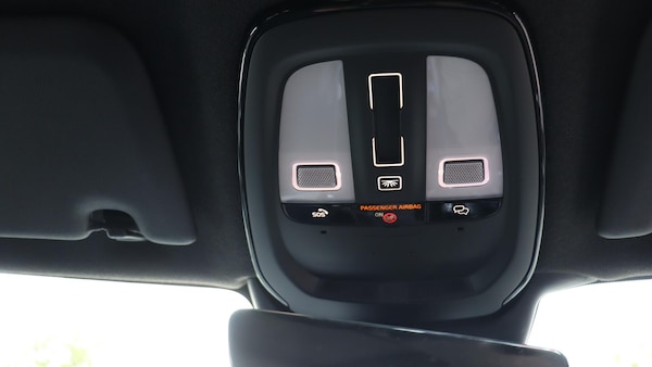 Used Volvo XC40 2025 for sale - 76251232: Photo 28