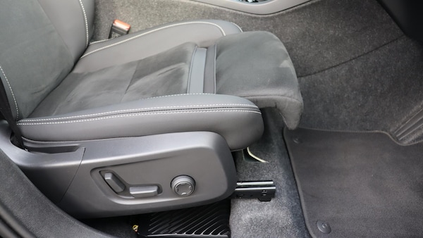 Used Volvo XC40 2025 for sale - 76251232: Photo 30