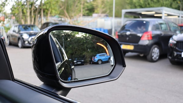 Used Volvo XC40 2025 for sale - 76251232: Photo 32