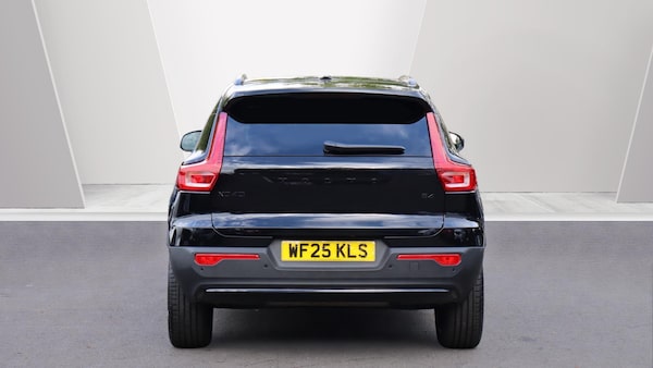 Used Volvo XC40 2025 for sale - 76251232: Photo 7