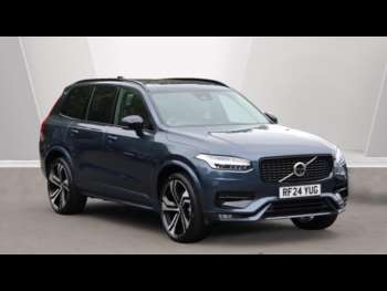(24) - B6 (P) AWD Ultimate Dark (22' Alloys, Sunroof, Massage Seats) 5-Door