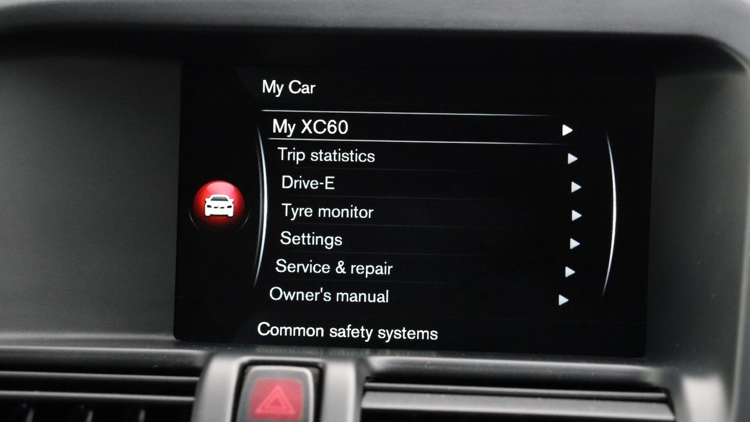 Used Volvo XC60 2017 for sale - 76349236: Photo 25
