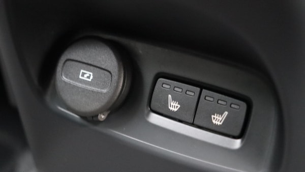 Used Volvo XC40 2022 for sale - 76189578: Photo 40