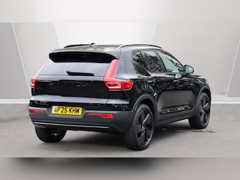 Used Volvo XC40 2025 for sale - 76060700: Photo 2