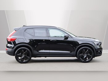 Used Volvo XC40 2025 for sale - 76060700: Photo 3
