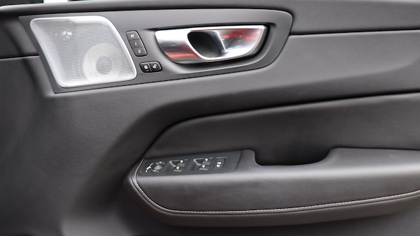 Used Volvo XC60 2024 for sale - 75232670: Photo 29