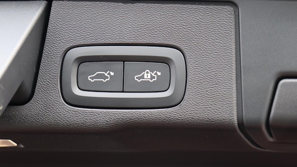 Used Volvo XC60 2024 for sale - 75232670: Photo 35