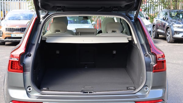 Used Volvo XC60 2025 for sale - 76326421: Photo 13