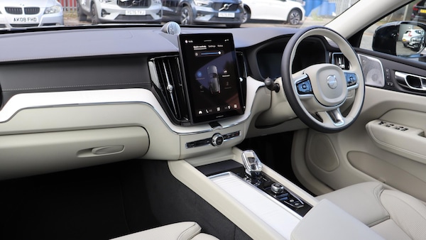 Used Volvo XC60 2025 for sale - 76326421: Photo 14