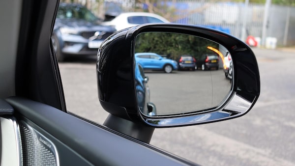 Used Volvo XC60 2025 for sale - 76326421: Photo 32