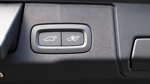 Used Volvo XC60 2025 for sale - 76326421: Photo 35