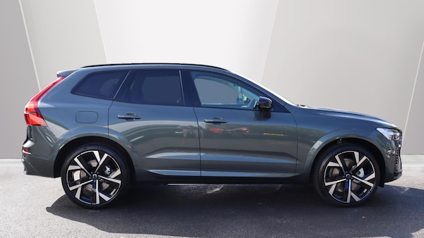 Used Volvo XC60 2025 for sale - 76326421: Photo 3