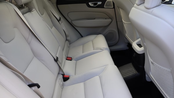 Used Volvo XC60 2025 for sale - 76326421: Photo 6