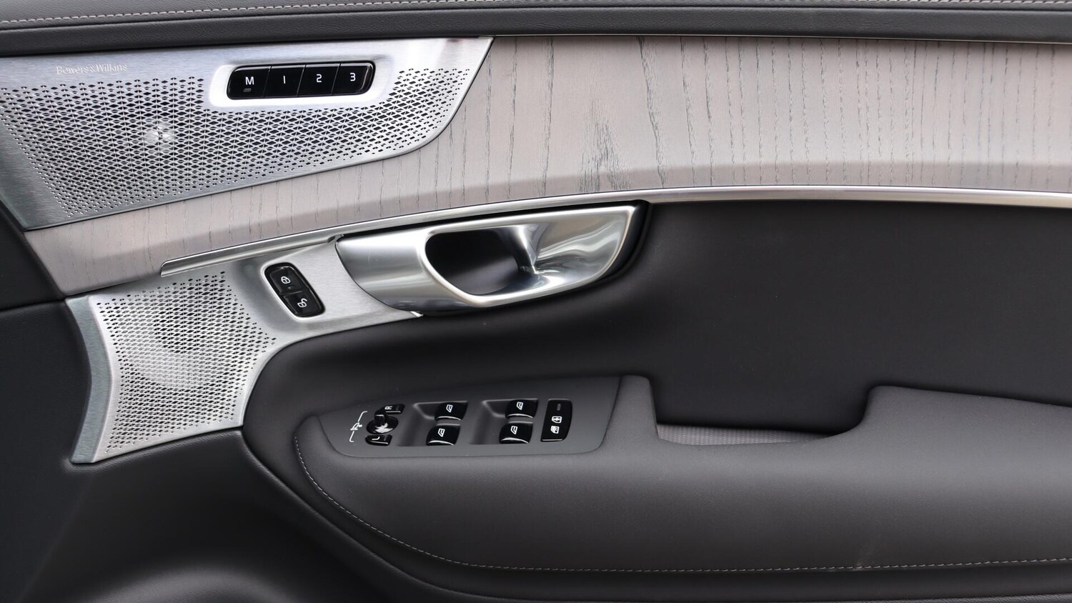 Used Volvo XC90 2025 for sale - 76013452: Photo 29