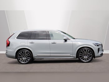 Used Volvo XC90 2025 for sale - 76013452: Photo 3