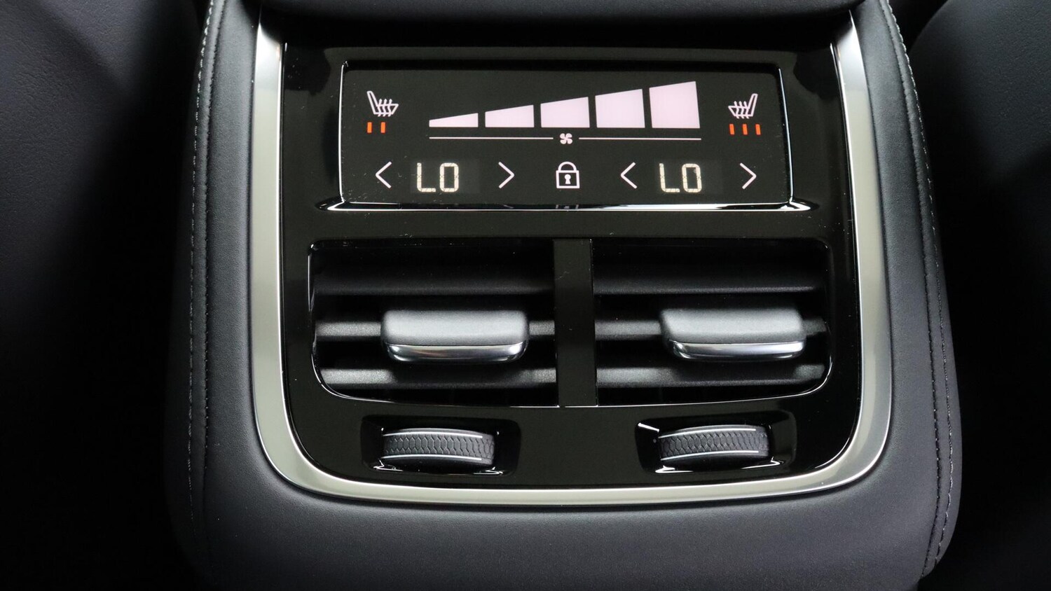 Used Volvo XC90 2025 for sale - 76013452: Photo 46
