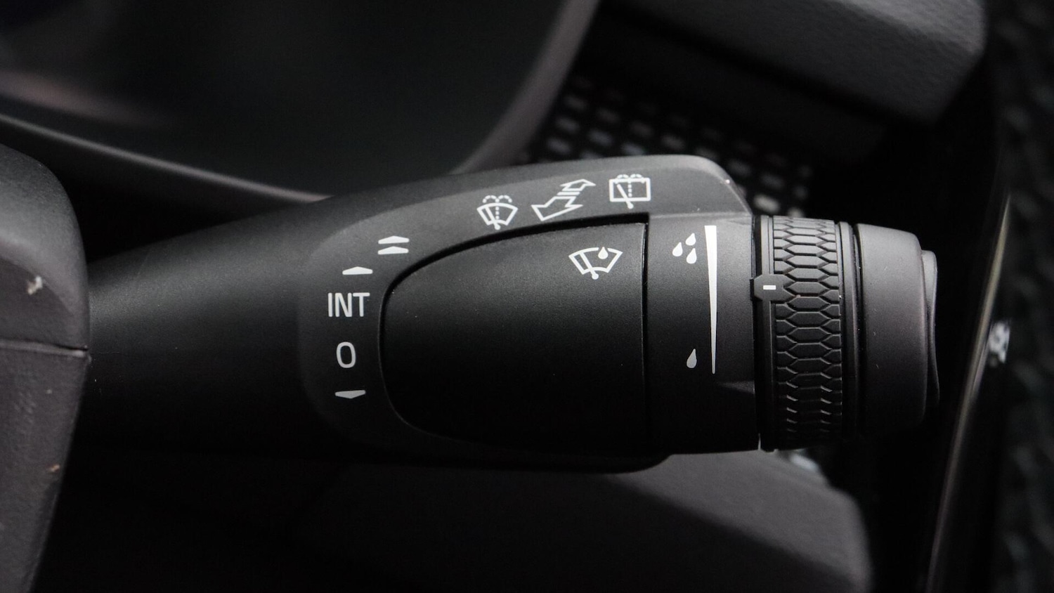 Used Volvo XC40 2025 for sale - 76326220: Photo 23