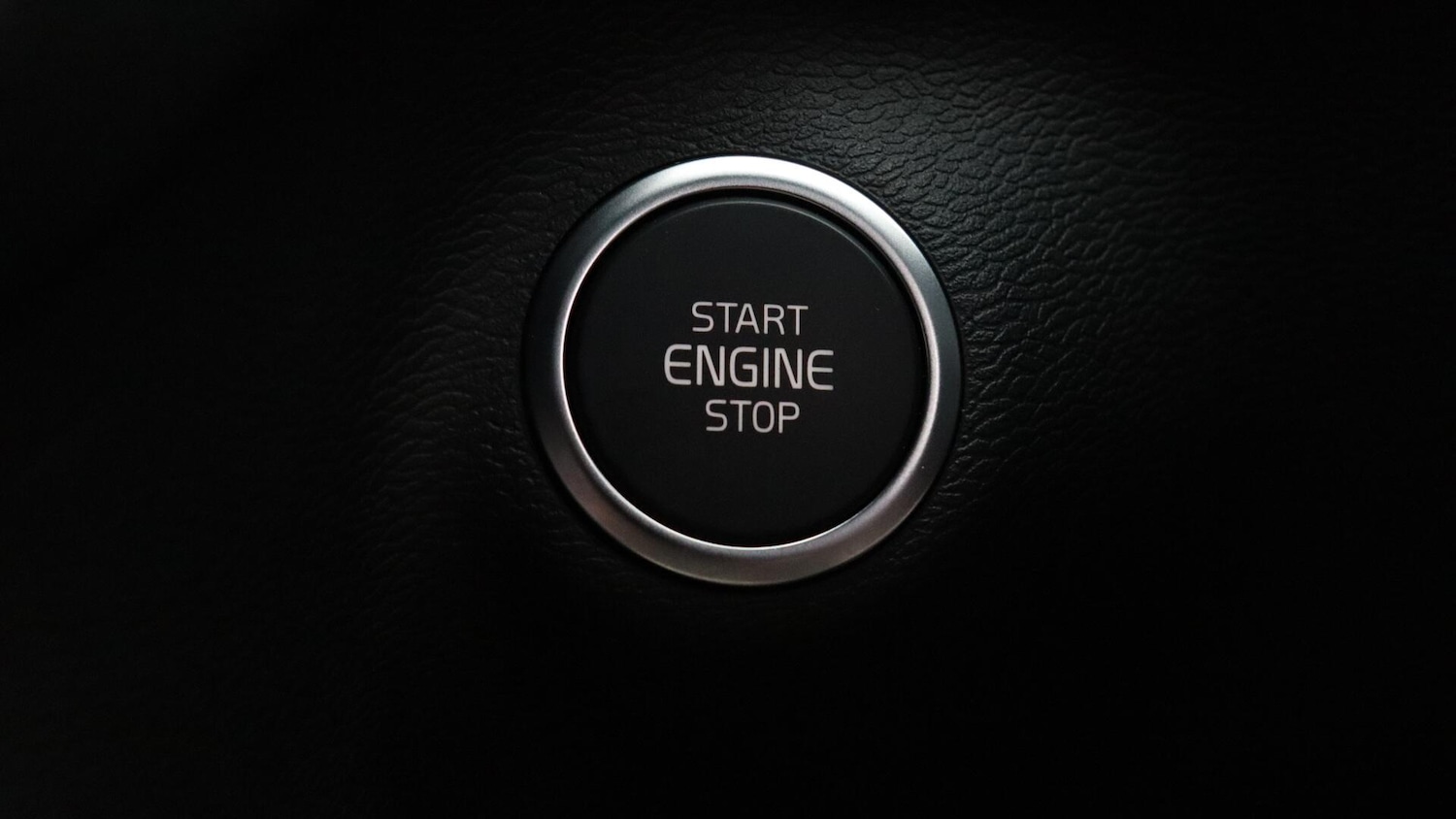 Used Volvo XC40 2025 for sale - 76326220: Photo 27