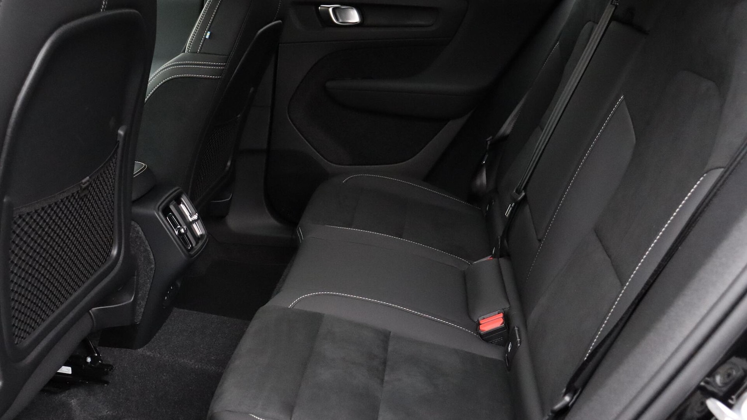 Used Volvo XC40 2025 for sale - 76326220: Photo 33